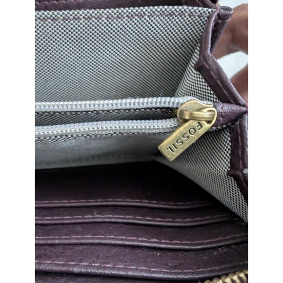 Fossil Wallet Logan RFID Zip Around Leather Chevron Multicolor Boho Western - Picture 11 of 16